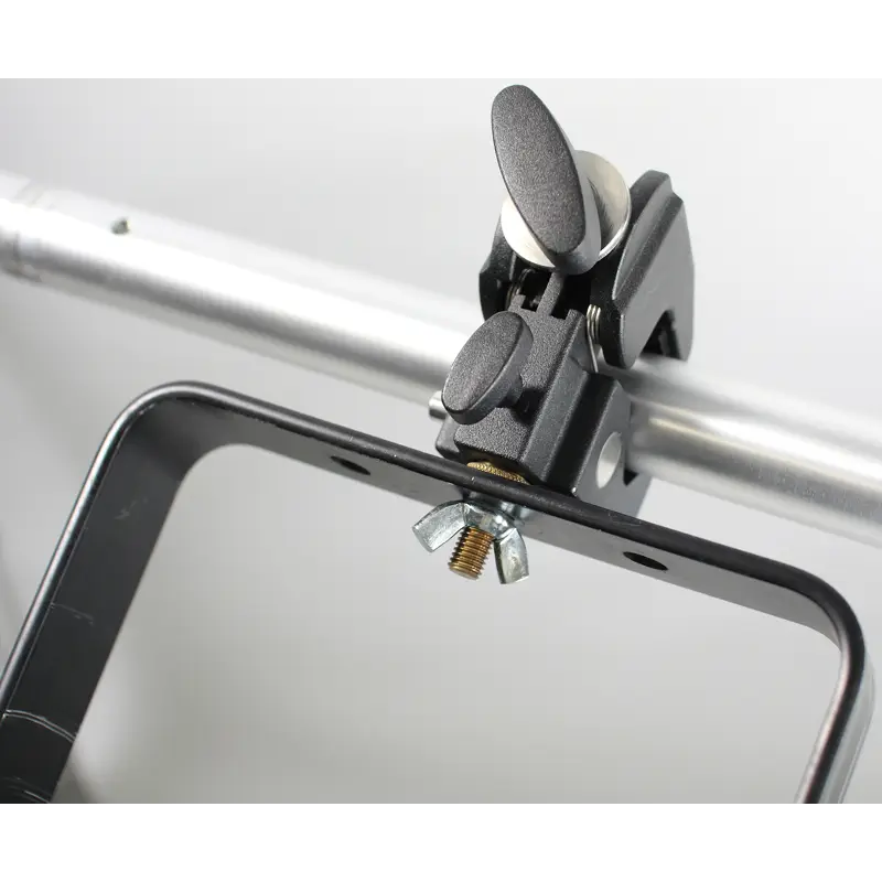 Kupo KS-018 5/8"  (16mm) Stud with M10 Thread