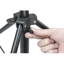 Kupo 028 Single Handed Stand