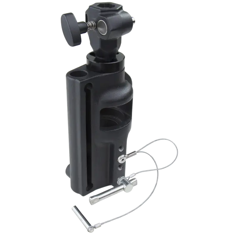 Kupo KS-214 Spigot Adapter 5/8" F To 1-1/8"F