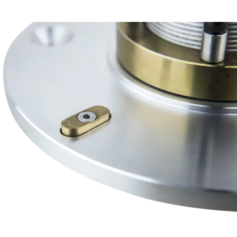 Kupo KS-662 Mitchell To Elemack Adapter With Castlenut