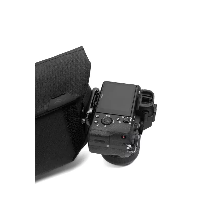 Peak Design Field Pouch Black v2 - Czarny, z paskiem