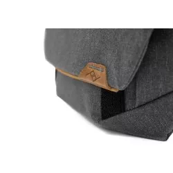 Peak Design Field Pouch Charcoal v2 - Grafitowy, z paskiem