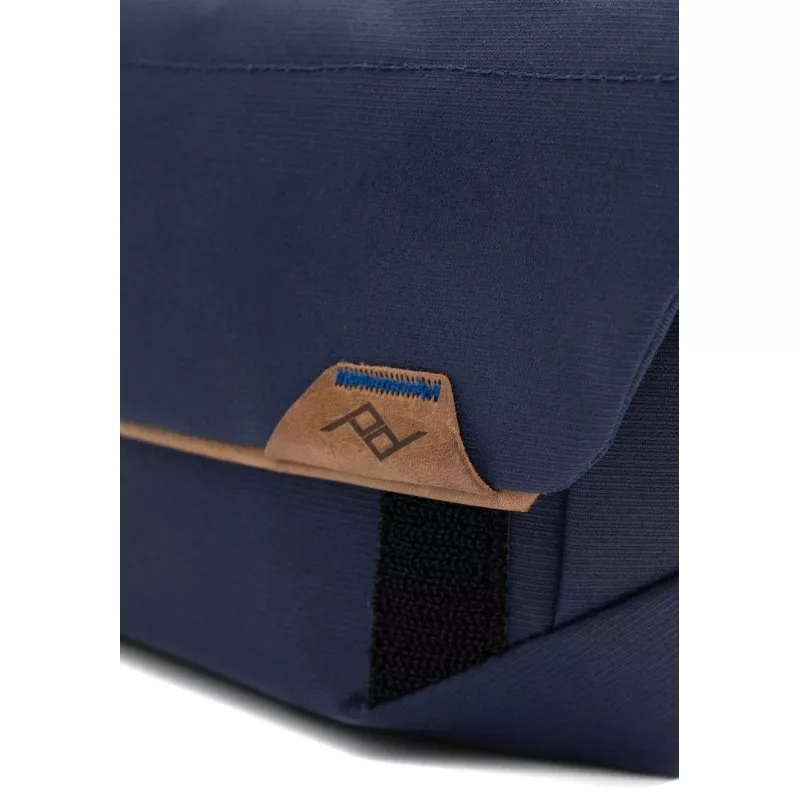 Peak Design Field Pouch Midnight v2 - Niebieski, z paskiem