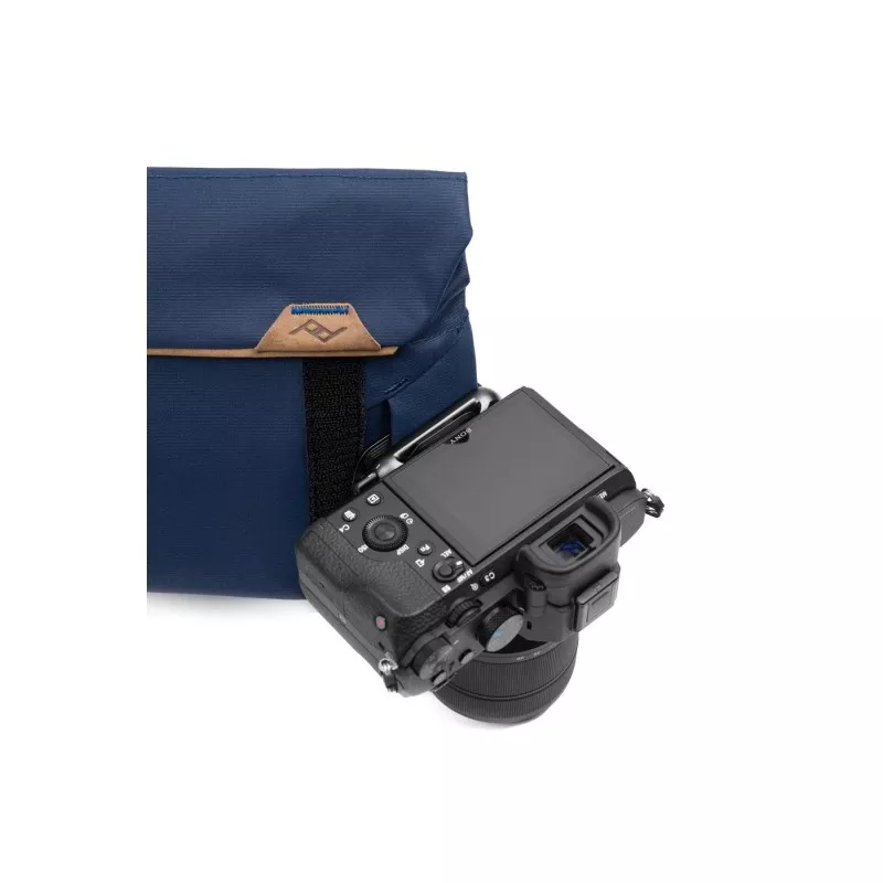 Peak Design Field Pouch Midnight v2 - Niebieski, z paskiem