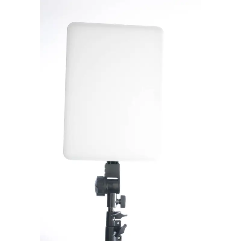 Używany zestaw Quadralie Thea LED 450