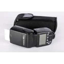 Używana lampa błyskowa Quadralite Stroboss 60 Nikon