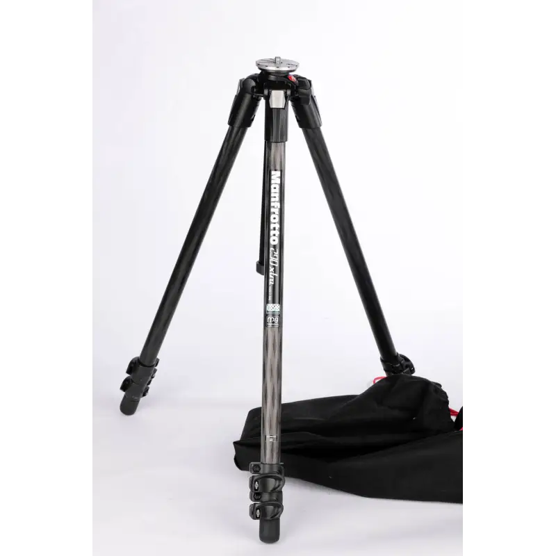 Używany statyw Manfrotto 290xtra CARBON z futerałem
