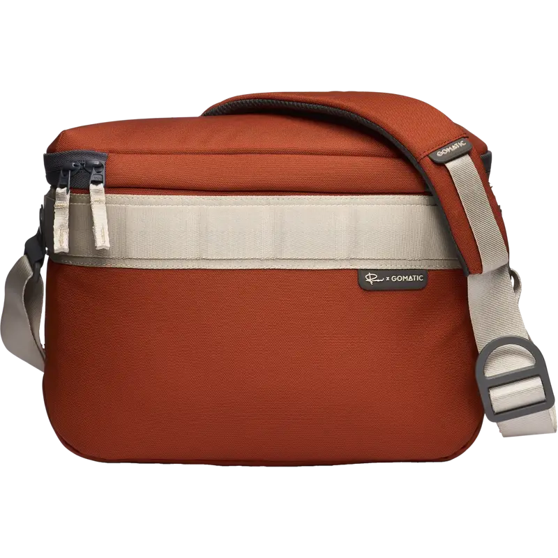 Gomatic Peter McKinnon Luma Camera Sling 12L, Rust