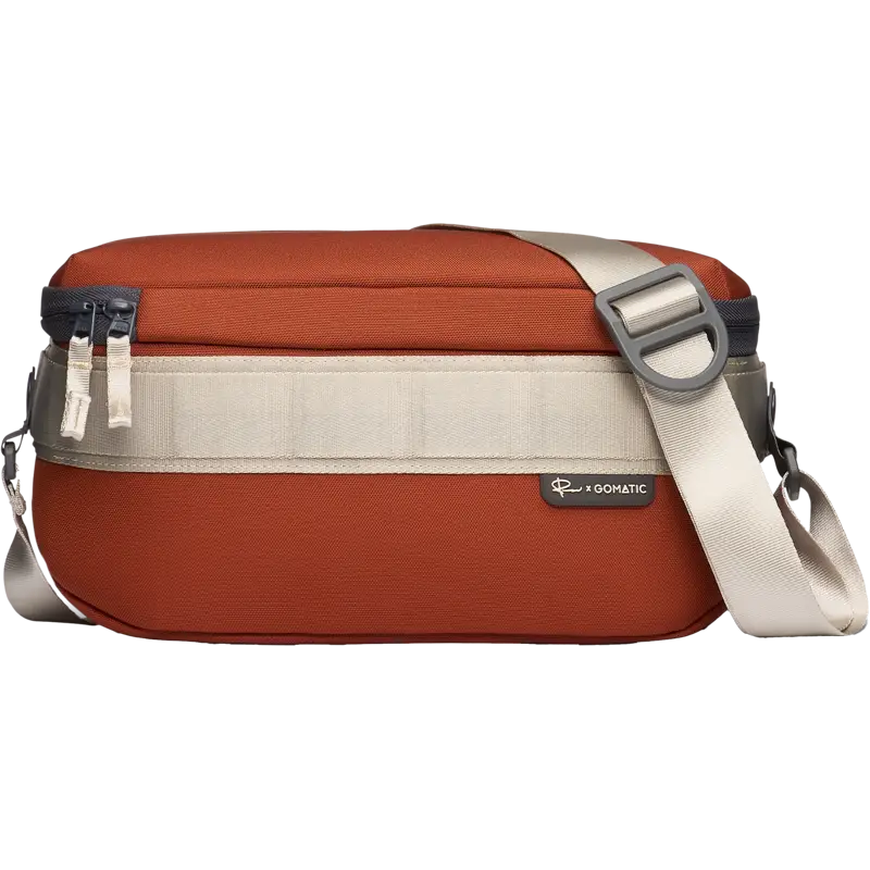 Gomatic Peter McKinnon Luma Camera Sling 9L, Rust