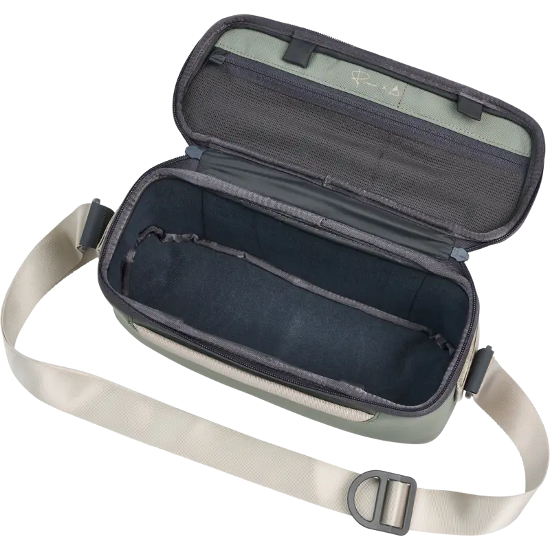 Gomatic Peter McKinnon Luma Camera Sling 9L, Sage