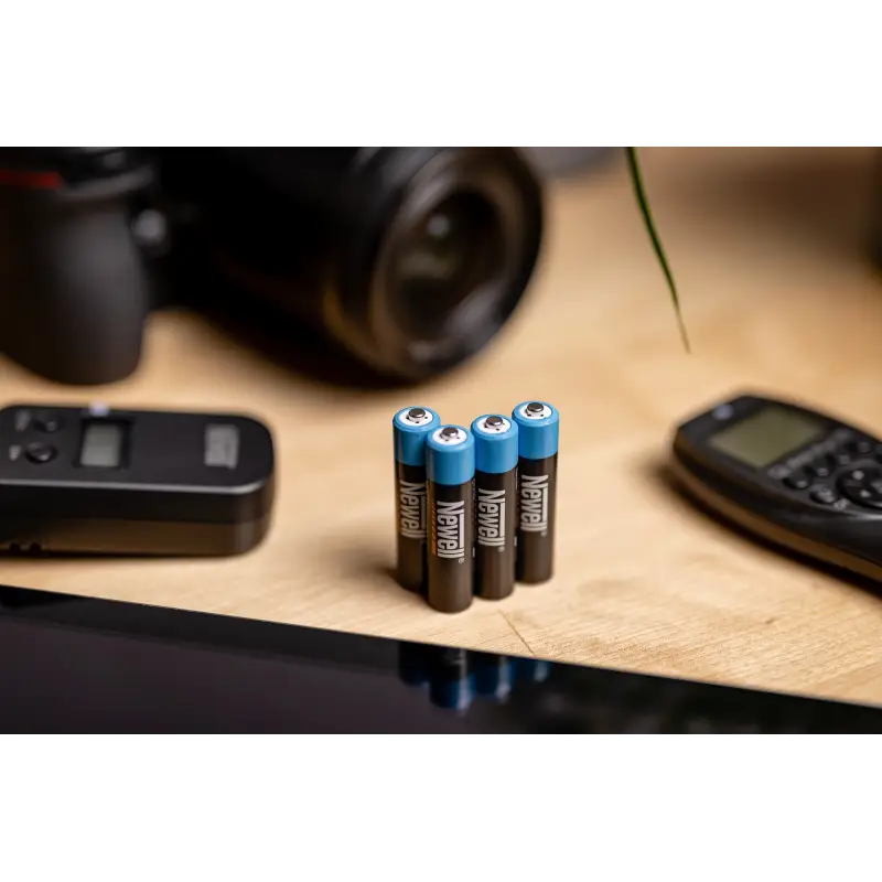 Akumulator Newell NiMH AAA 950 4 szt. blister