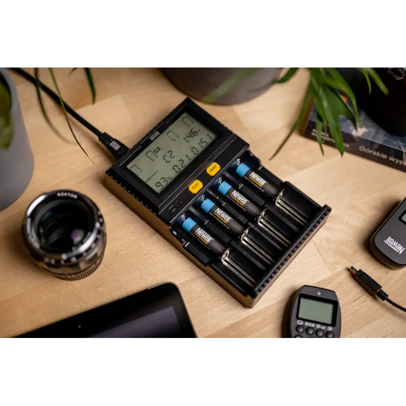 Akumulator Newell NiMH AAA 950 4 szt. blister