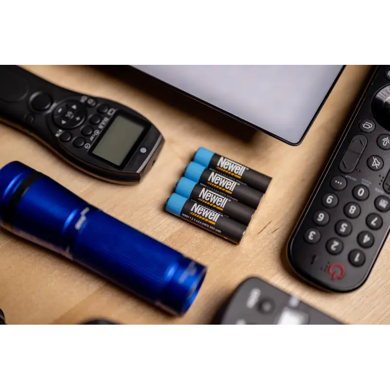 Akumulator Newell NiMH AAA 950 4 szt. blister