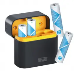 Ładowarka 4-kanałowa Newell do akumulatorów Li-ion + 4 akumulatory Li-ion AA 1,5 V 2200 mAh