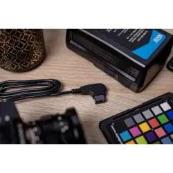 Ładowarka Newell D-Tap 16,8 V 4 A do akumulatorów V-mount