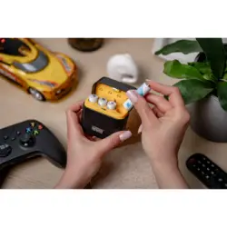 Ładowarka 4-kanałowa Newell do akumulatorów Li-ion + 4 akumulatory Li-ion AA 1,5 V 2200 mAh