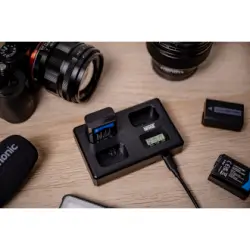 Ładowarka trójkanałowa Newell TT-USB-C do akumulatorów NP-FW50 do Sony