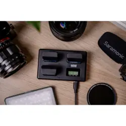 Ładowarka trójkanałowa Newell TT-USB-C do akumulatorów NP-FW50 do Sony