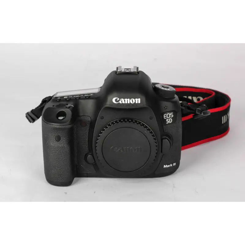 Używany aparat Canon EOS 5D mark III body przebieg tylko 2061 zdjęć