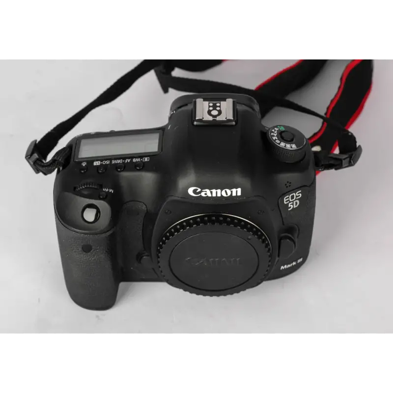 Używany aparat Canon EOS 5D mark III body przebieg tylko 2061 zdjęć