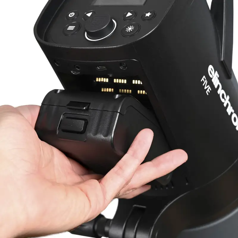 Elinchrom FIVE Outdoor Portrait Kit