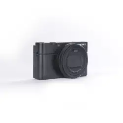 Używany aparat Sony RX100 VII (2941179-J), klatka SmallRig, oryginaly futerał, ładowarka, dodatkowy akumulator Sony