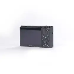 Używany aparat Sony RX100 VII (2941179-J), klatka SmallRig, oryginaly futerał, ładowarka, dodatkowy akumulator Sony