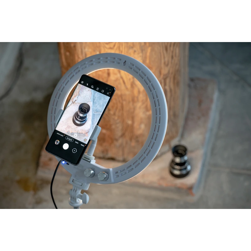 Lampa pierścieniowa LED Newell RL-10A Arctic White + statyw