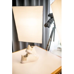 Zestaw oświetleniowy LED Newell Sparkle do fotografii produktowej
