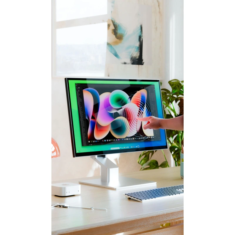 Alogic CLARITY Touch 32 UHD 6K Monitor 95W PD with Stand