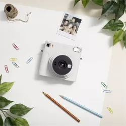 Fujifilm instax SQUARE SQ 1 chalk white