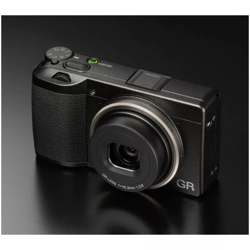 Ricoh GR III