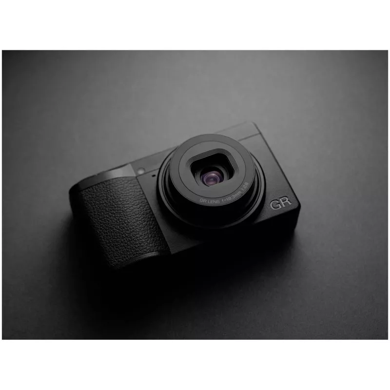 Ricoh GR III