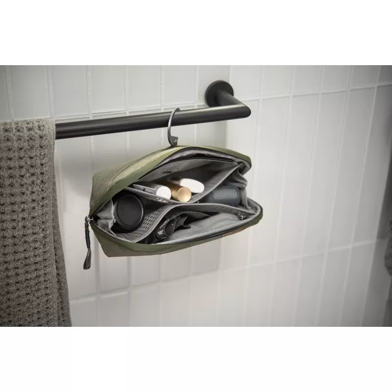 Kosmetyczka Travel Line Peak Design Wash Pouch Small Sage - mała, szarozielona