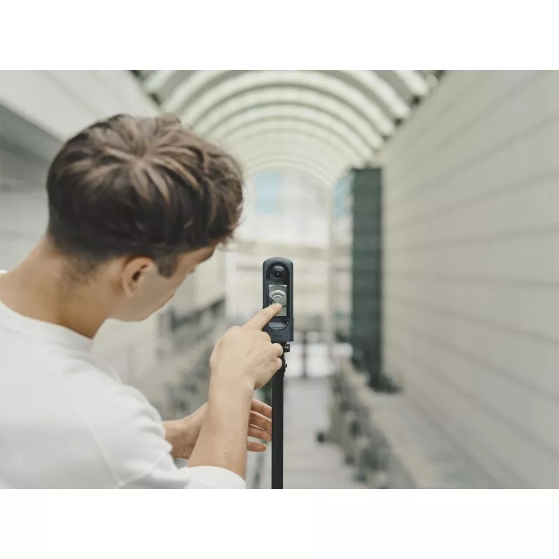 Ricoh Theta X 2023