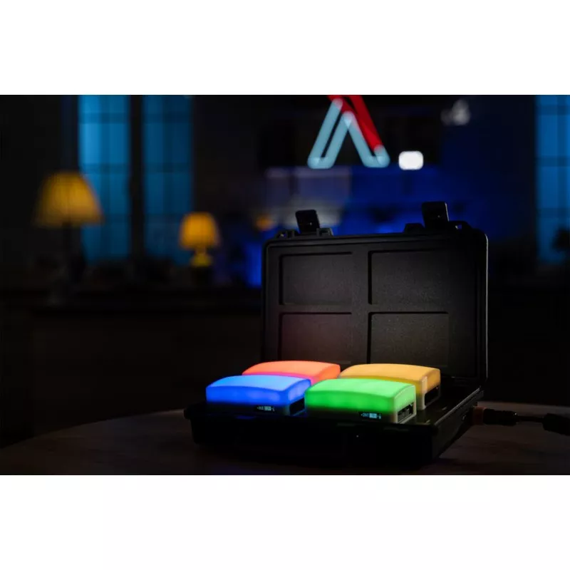 Zestaw 4 lamp LED Aputure MC Travel Kit