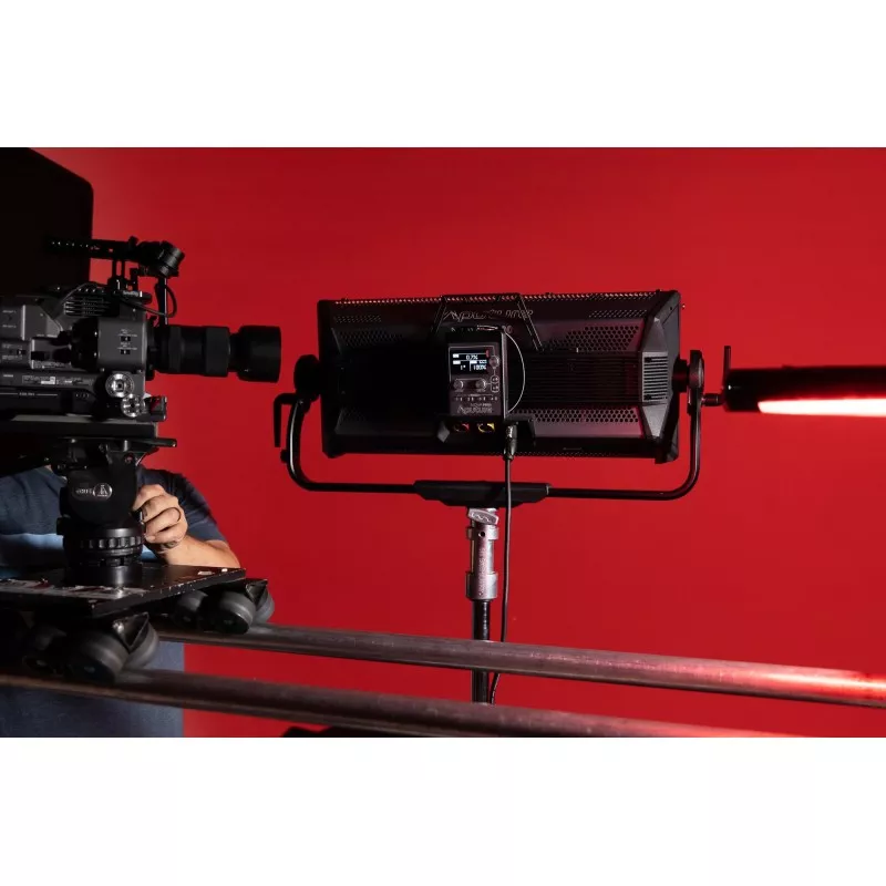 Lampa LED Aputure Nova P600c