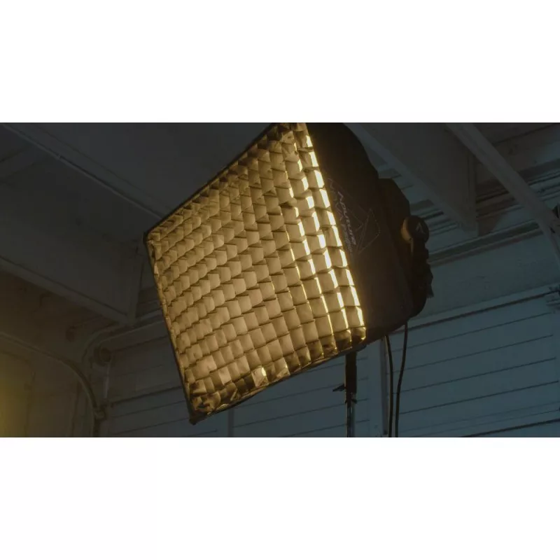 Softbox Aputure Nova do lamp P300c