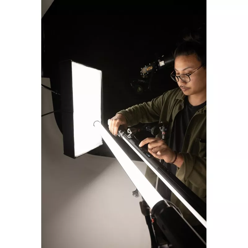 Lampa LED Amaran T4c