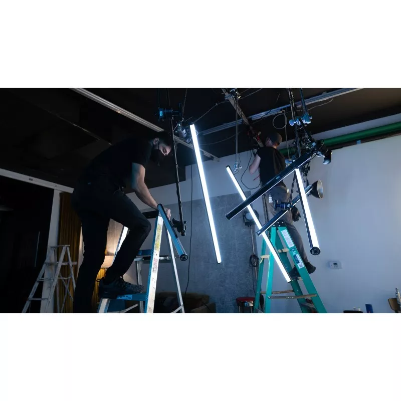 Lampa LED Amaran T4c