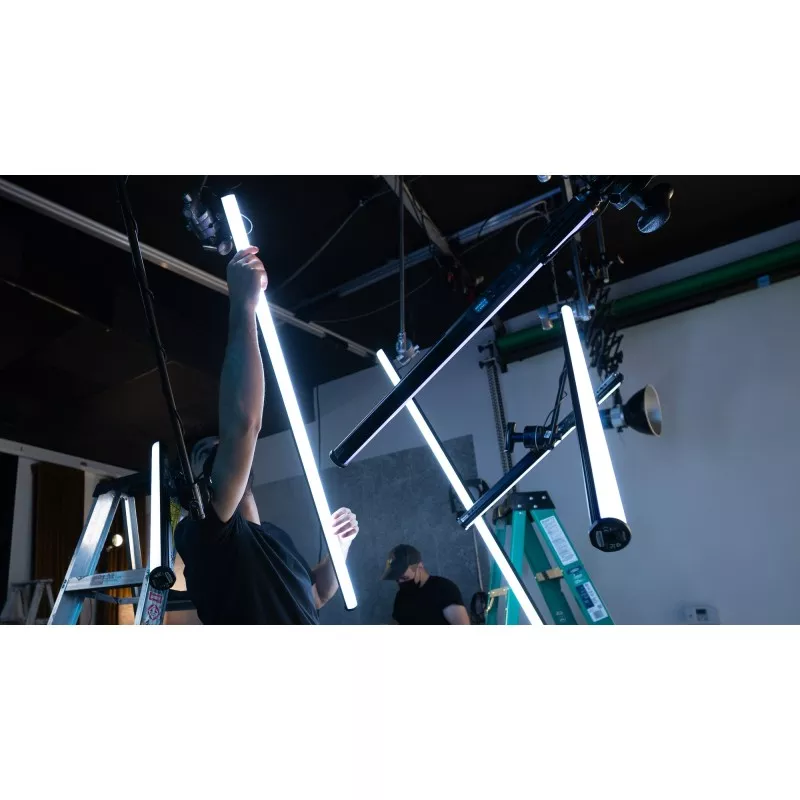 Lampa LED Amaran T4c