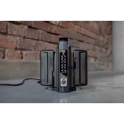 Ładowarka czterokanałowa Newell BP-4CH do akumulatorów V-mount