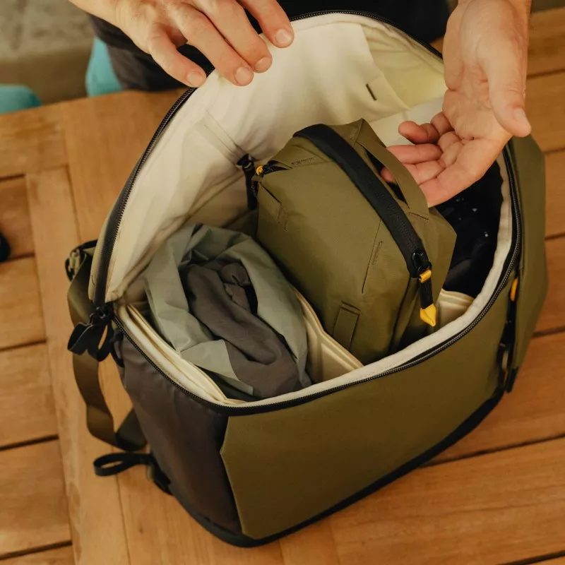 Wkład Travel Line Peak Design Tech Pouch Kelp v2 - oliwkowy