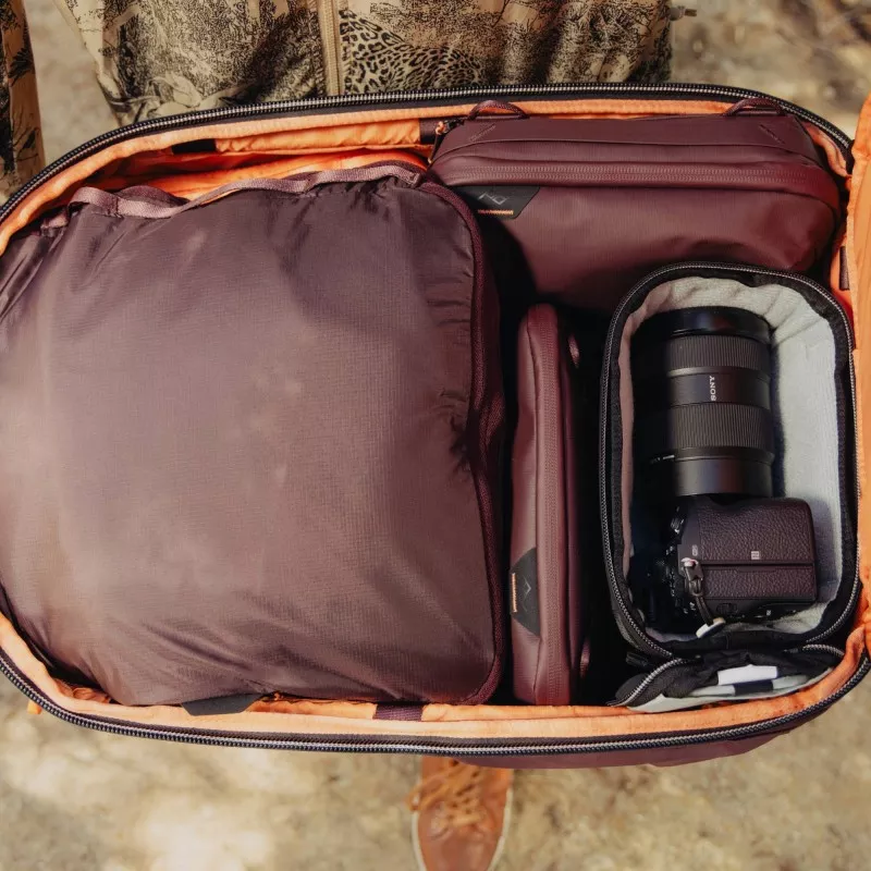 Plecak Travel Line Peak Design Travel Backpack 45L Eclipse - fioletowy