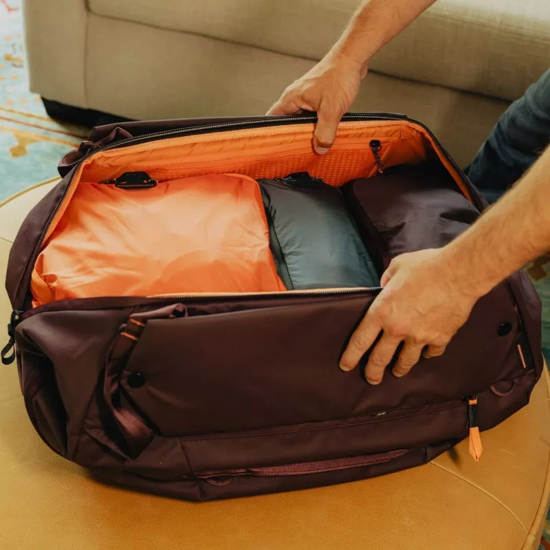 Torba Peak Design Travel Duffelpack 65L Eclipse - fioletowa