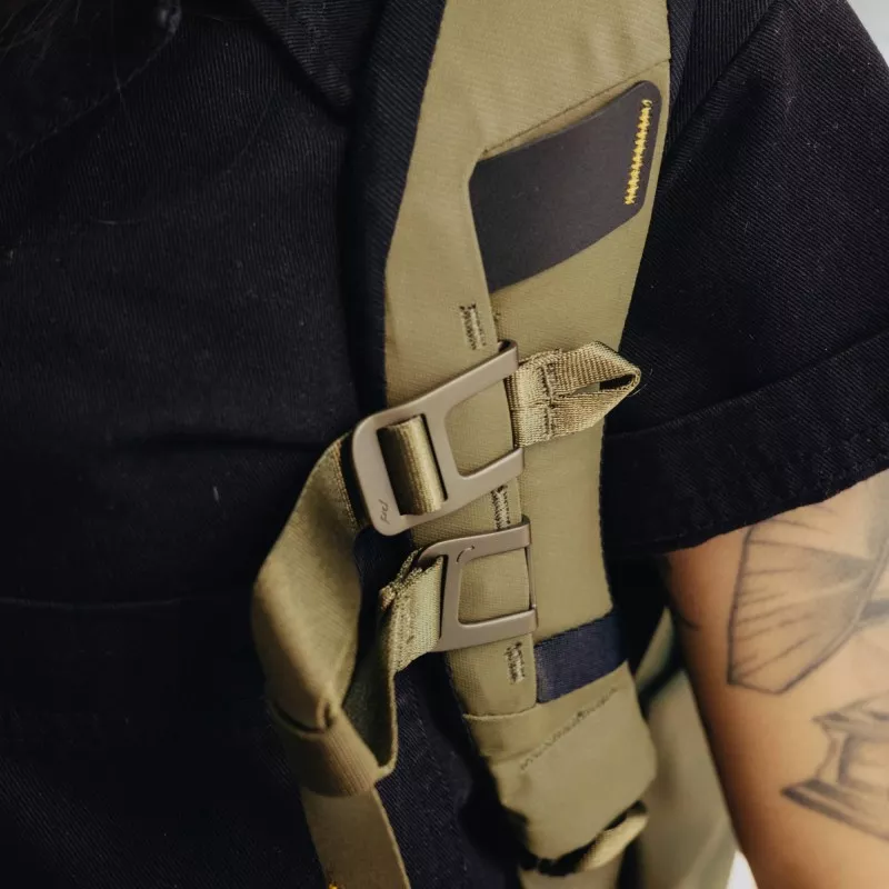 Plecak PEAK DESIGN Everyday Backpack 15L Zip Kelp - oliwkowy