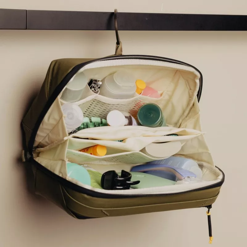 Kosmetyczka Travel Line Peak Design Wash Pouch Kelp - oliwkowa