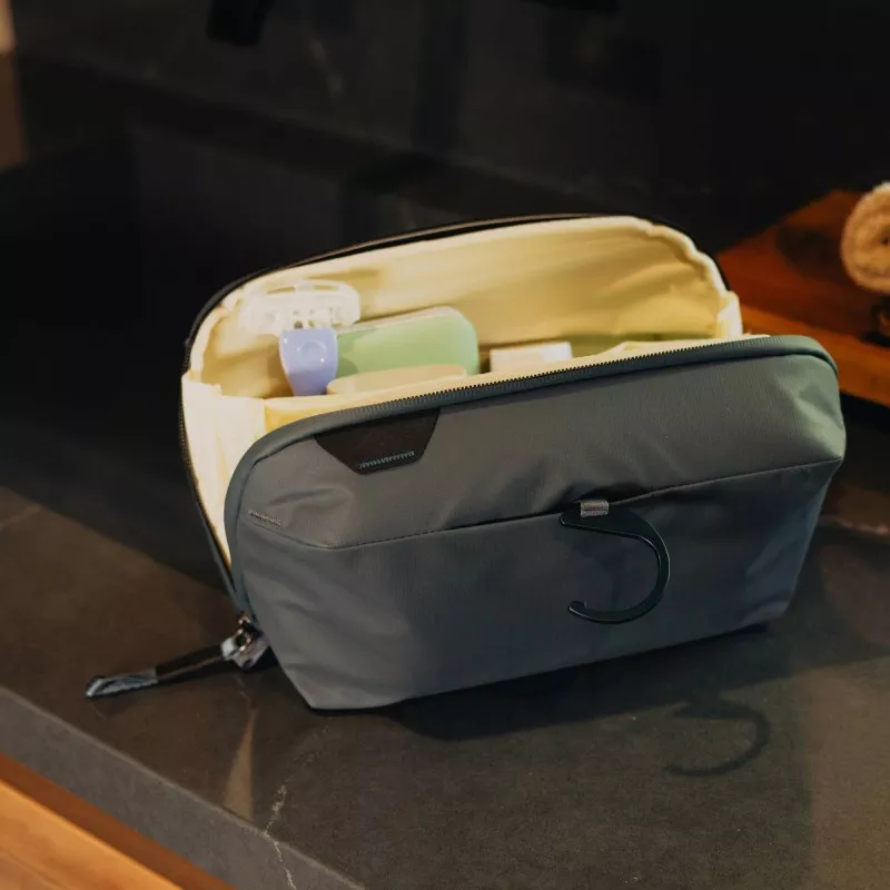 Kosmetyczka Travel Line Peak Design Wash Pouch Ocean - niebieska