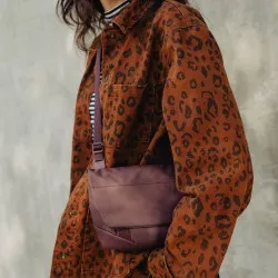 Peak Design Field Pouch Eclipse v2 - fioletowa z paskiem