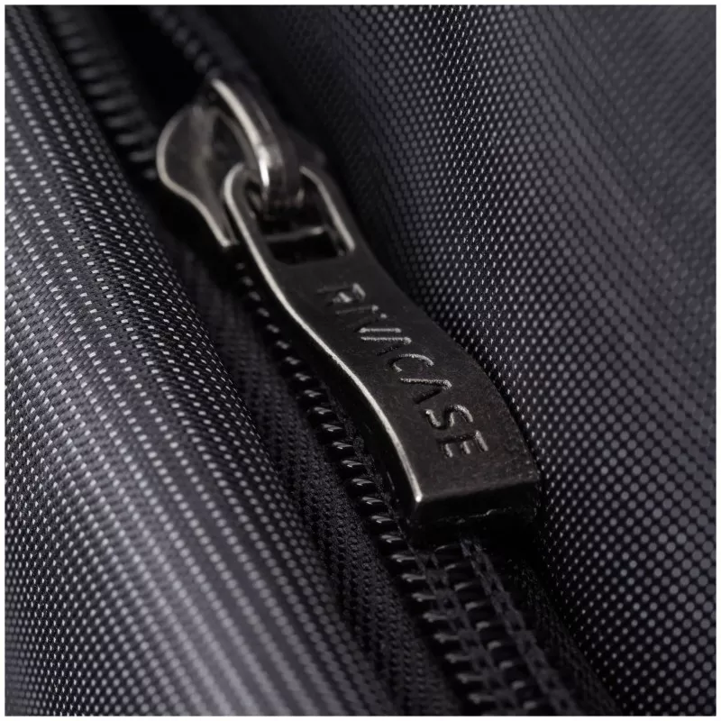 Rivacase 8203 Sleeve 13.3 black